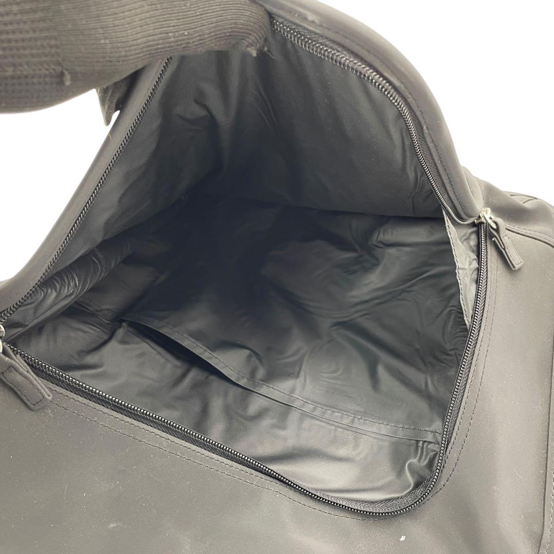 美品! 希少! BURBERRY バーバリー ボディバック ショルダーバック