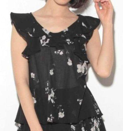 ✨新品未使用✨スナイデル✨フリルバックリボン✨花柄✨フレンチスリーブ✨2点セット