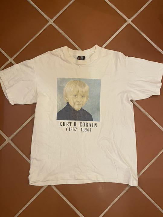 カートコバーン追悼Tシャツ　95年ロスで購入　ニルバーナ　希少XL 幼少期写真