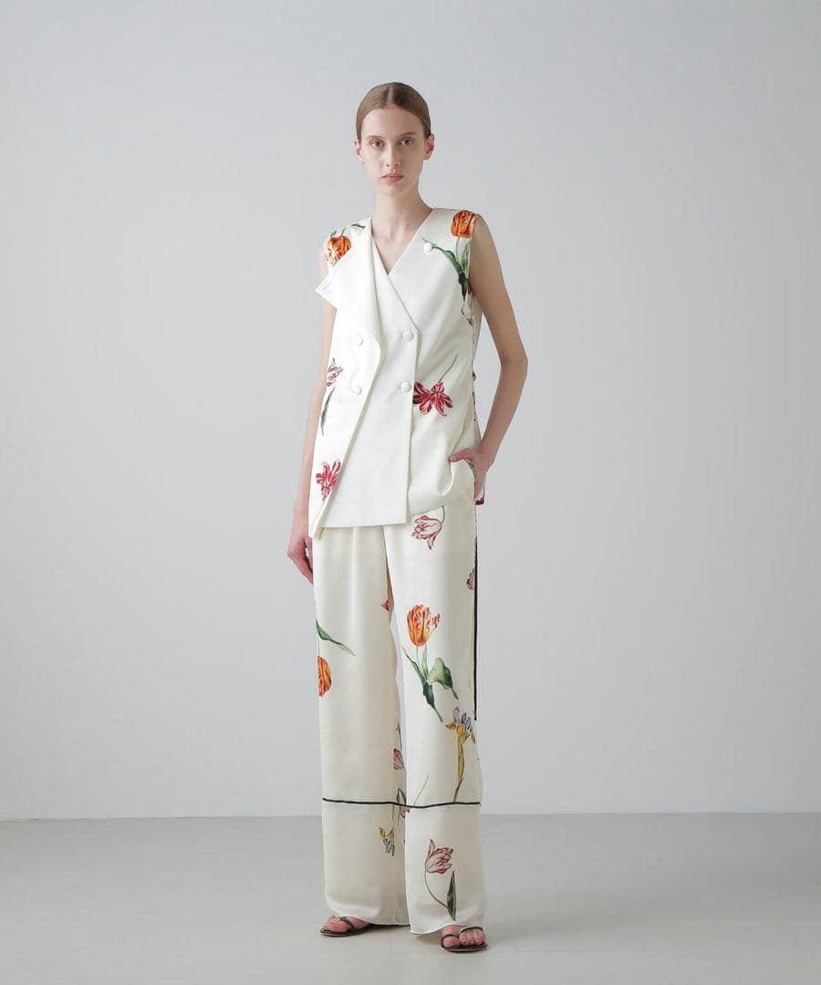 ADORE ピクトリカルブックフラワープリントパンツ