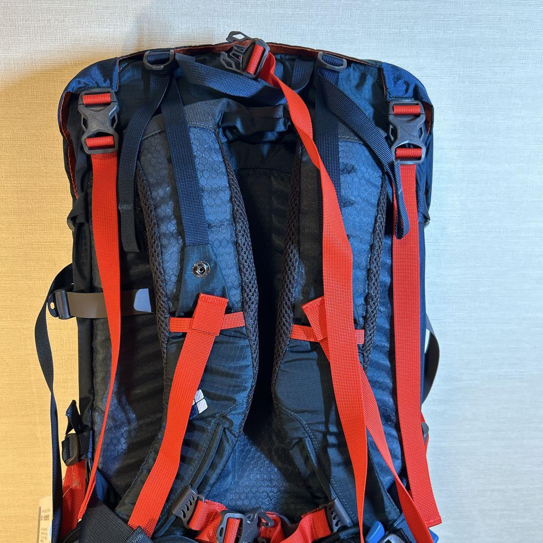 モンベル　キトラパック　40 ダークマラード　バックパック　リュック　登山