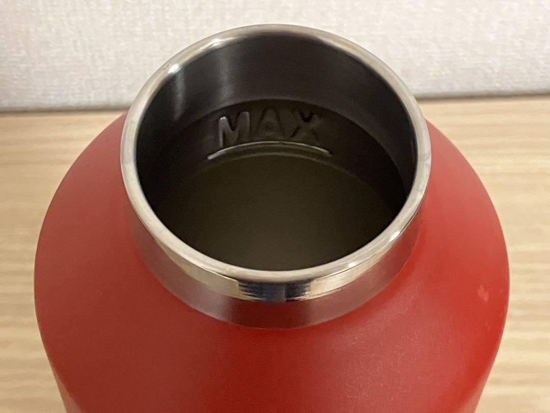 【赤いキャップ付き】 Carp Revomax 2 真空断熱ボトル　900ml