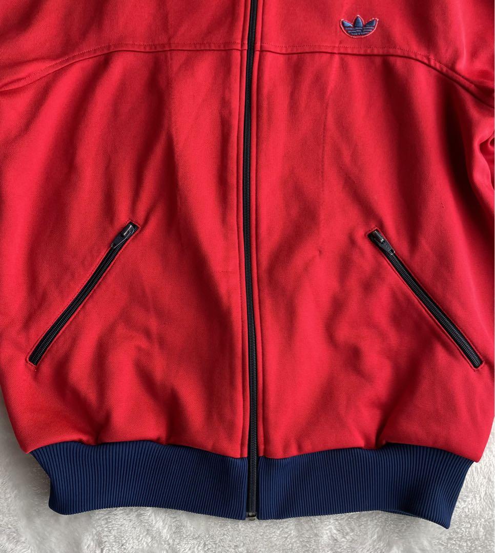 アディダス　トラックジャケット　フード付き　デサント製 80s adidas トラックジャケット デサント製 西ドイツ 黒 赤