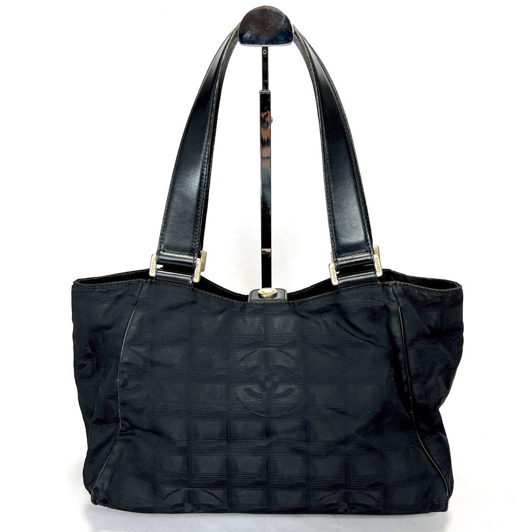 シャネル　CHANEL ニュートラベルライン　ミニハンドバッグ　ブラック