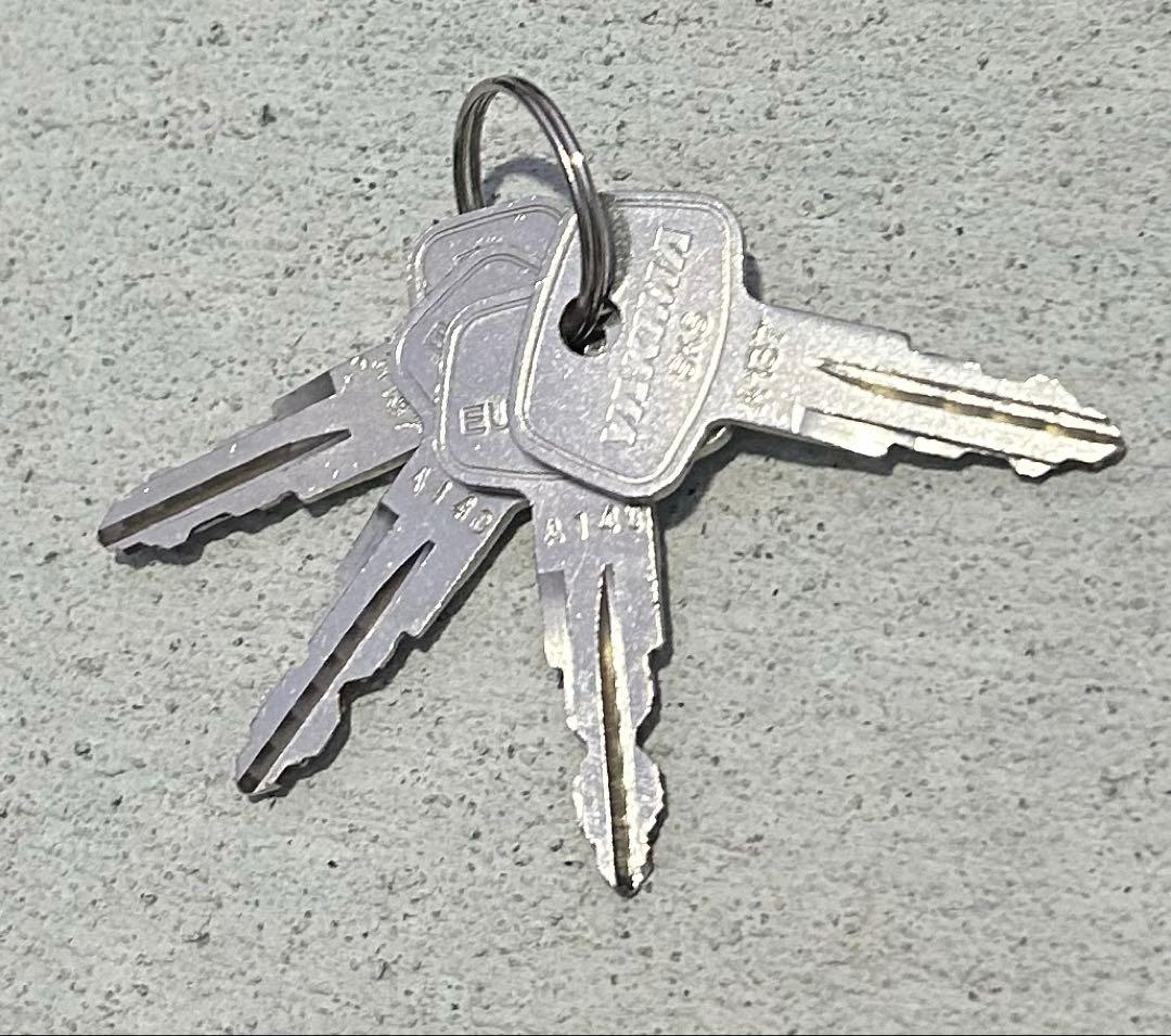 ホールドアップ2台積