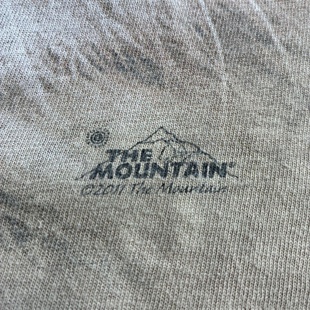 レギュラー古着！2011年 アメリカ製 THE MOUNTAIN ネコ Tシャツ