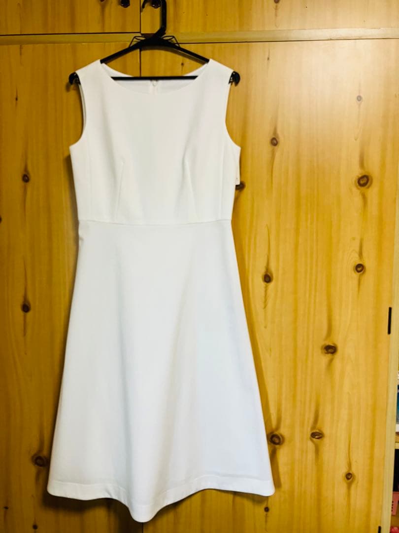 ホワイト ノースリーブ 膝丈ワンピース 36S NOLLEY S