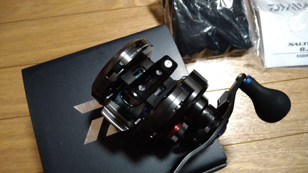 ダイワ ソルティガBJ100 SHL 左巻き パワーハンドル早巻き仕様