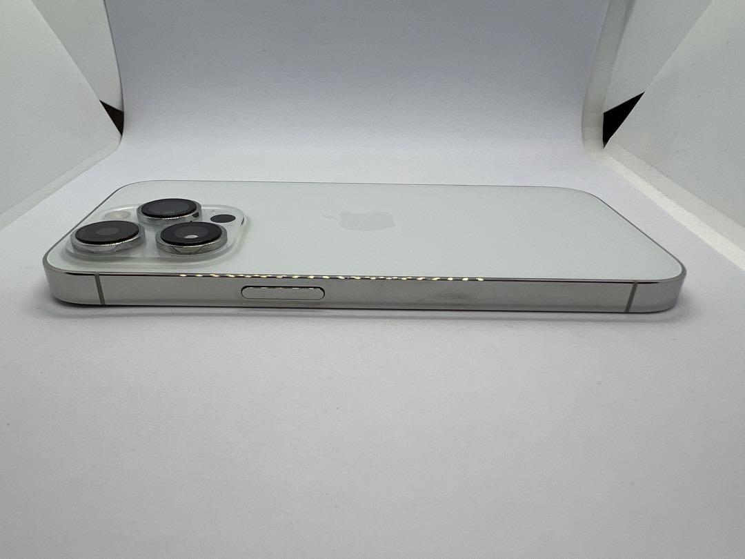 Refurbished iPhone 14 Pro 128GB - Silver (Unlocked) - Apple