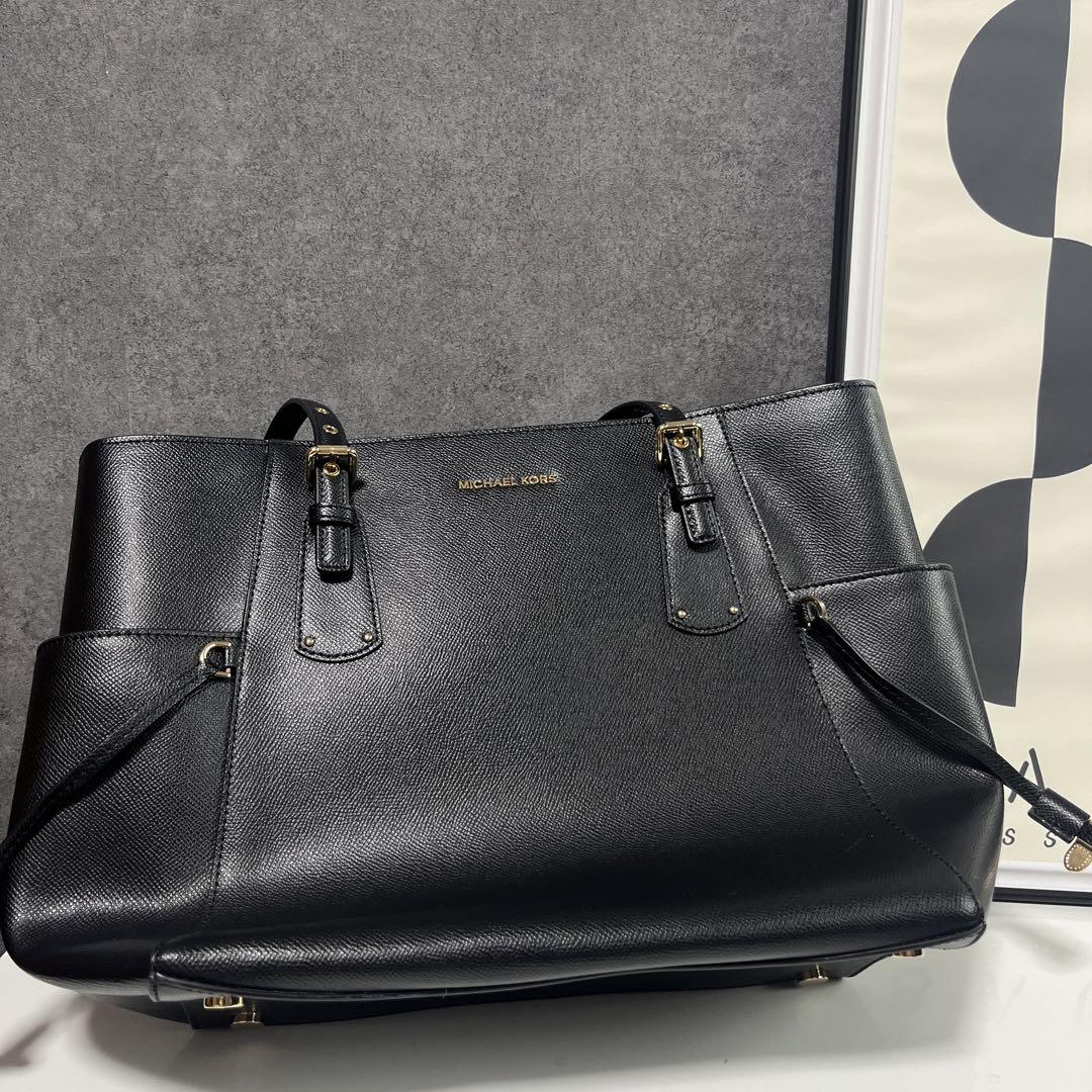 【美品】MICHAEL KORS ブラック ビジネスバッグ