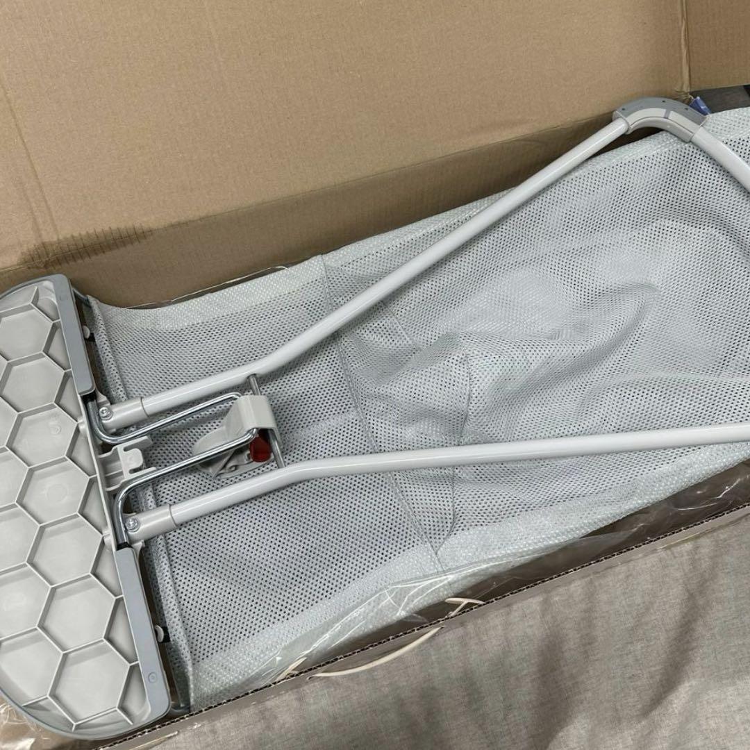 ベビービョルン バウンサー　未使用品