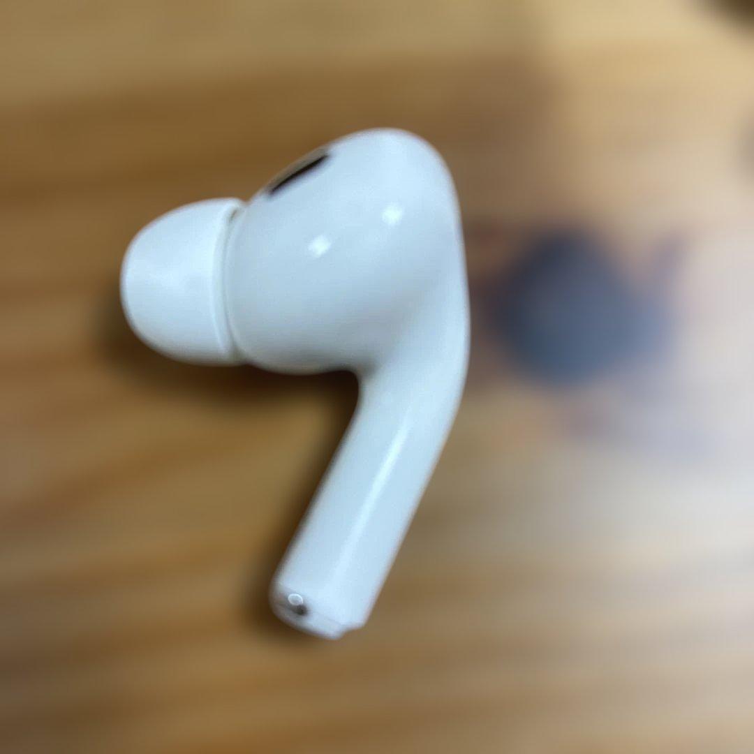 AirPods pro2やや傷や汚れあり