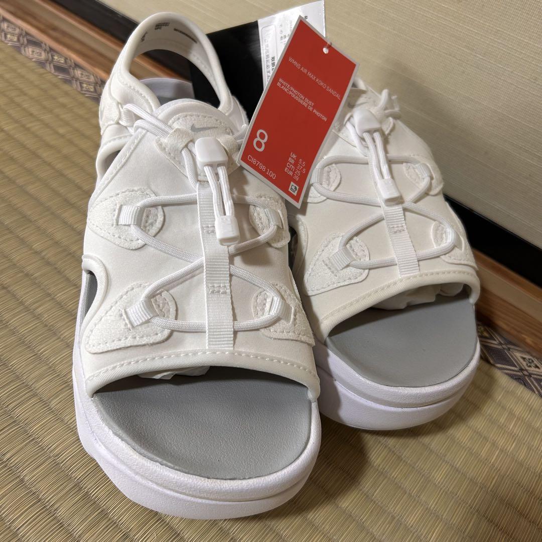 新品　タグ付き　NIKE ナイキ　エアマックスココ　25㎝