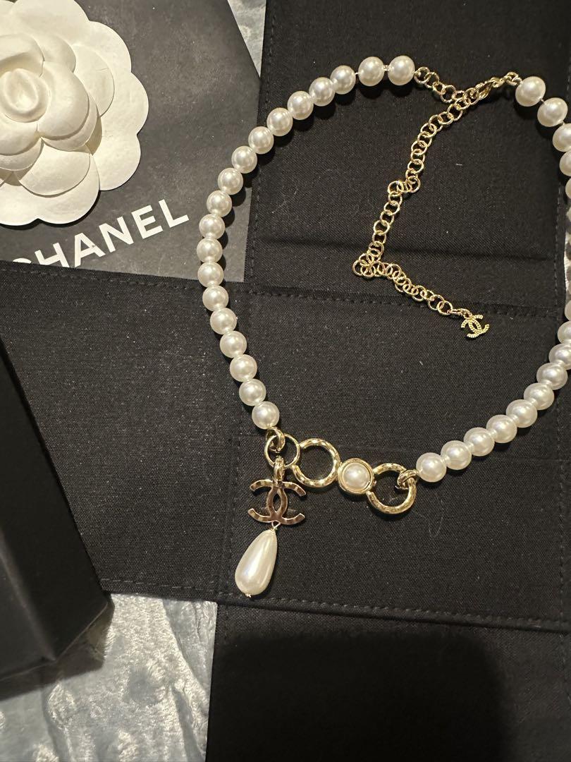 CHANELパールネックレス