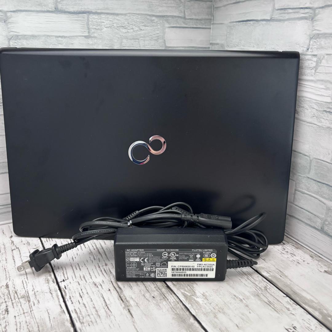 メモリ12GB i5 第8世代 LIFEBOOK ノートPC Win11 メモリ12GB i5 第8世代 LIFEBOOK ノートPC Win11