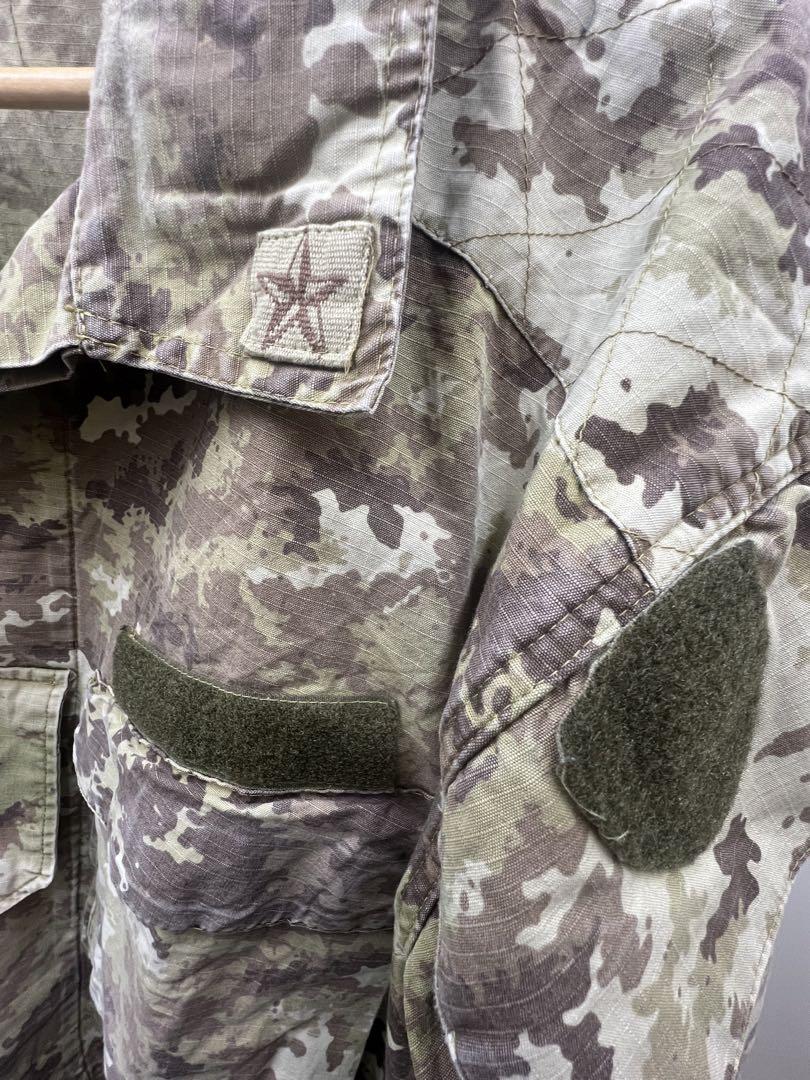 実物　イタリア軍払い下げ品　現用迷彩戦闘服 デジタル迷彩 L