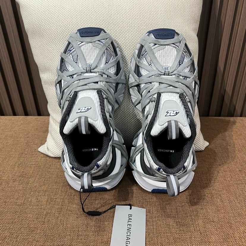 BALENCIAGA 3XL スニーカー
