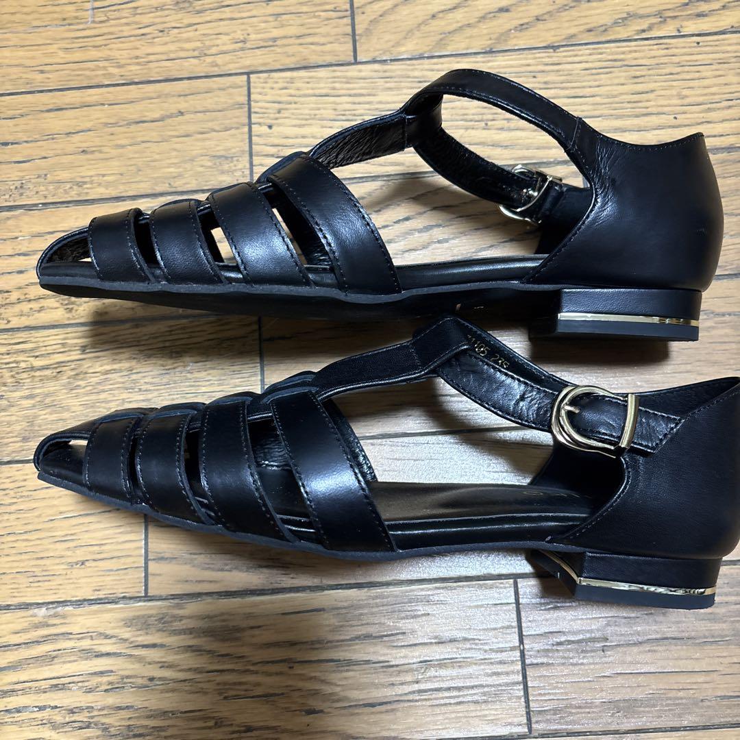 HIMIKO ブラック グルカサンダル