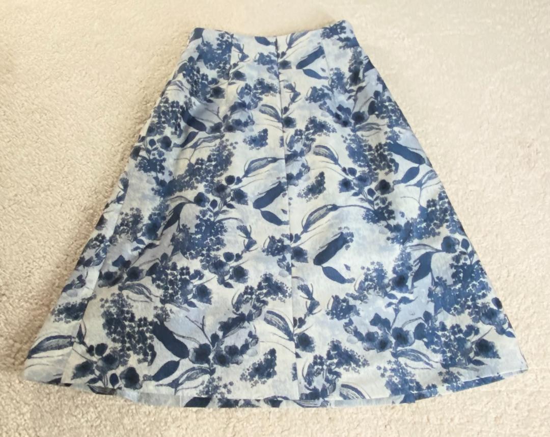 【美品】ANAYI ボタニカルジャカード ひざ下Aラインスカート（38）