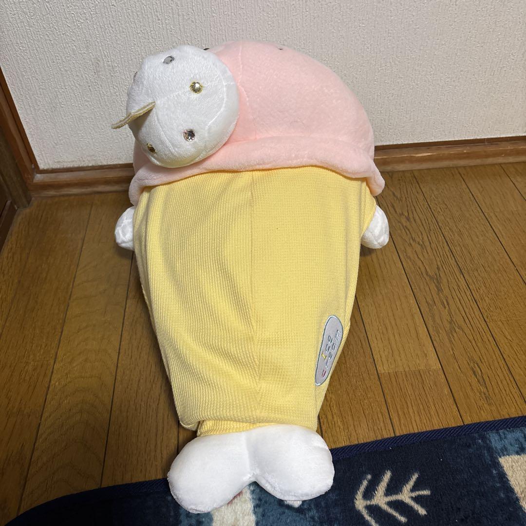 しろたん　アイスクリーム　ぬいぐるみ