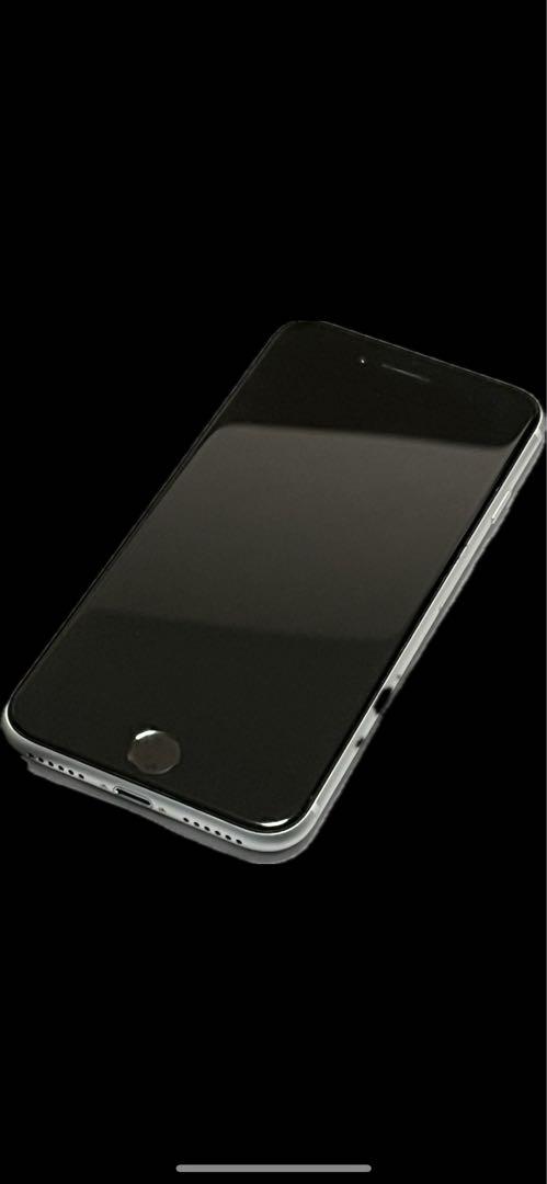 Apple iPhone SE 第2世代　64GB ホワイト
