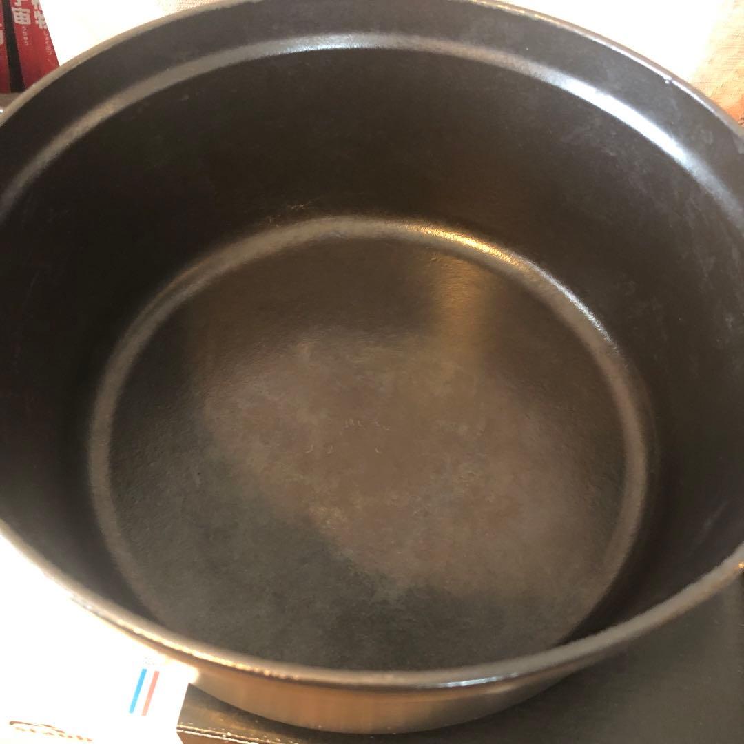 ストウブ STAUB ピコ ココット ラウンド LA COCOTTE 26cm ストウブ STAUB ピコ ココット ラウンド LA COCOTTE 26cm