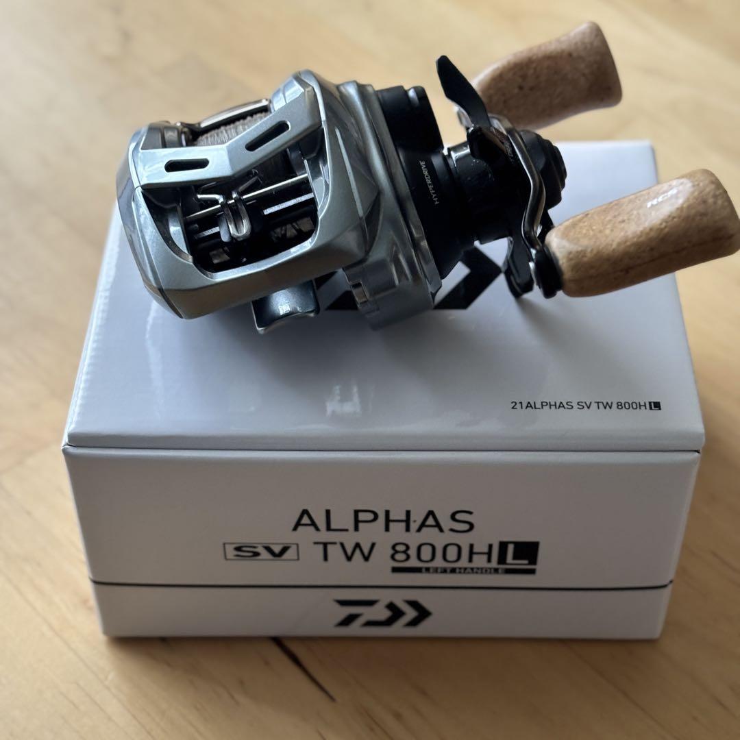 〈未使用品〉ダイワ　21アルファスSVTW 800HL
