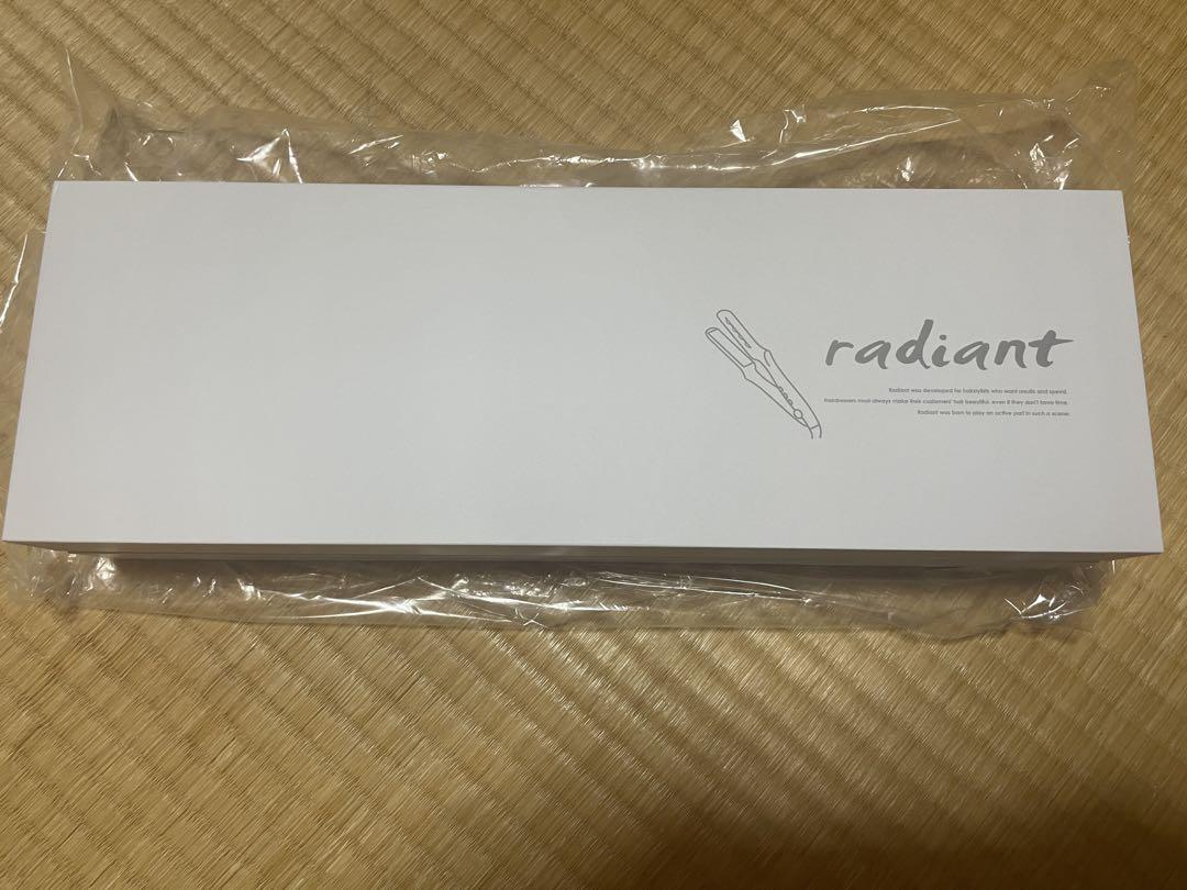 新品未開封品 B next LM125-R シルクプロヘアアイロン 28mm 赤 新品未開封品 B next LM125-R シルクプロヘアアイロン 28mm 赤