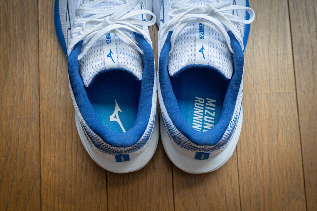 Mizuno Wave Rider 28 26.0cm ホワイト/ブルー