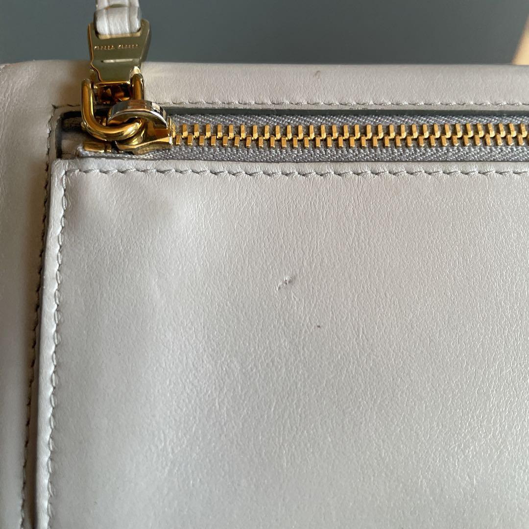 MIUMIU リボンモチーフ グレー 長財布