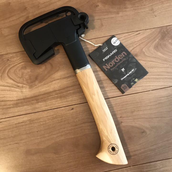 FISKARS フィスカース ノルデンアックス N7 手斧 ハチェット 北欧 斧