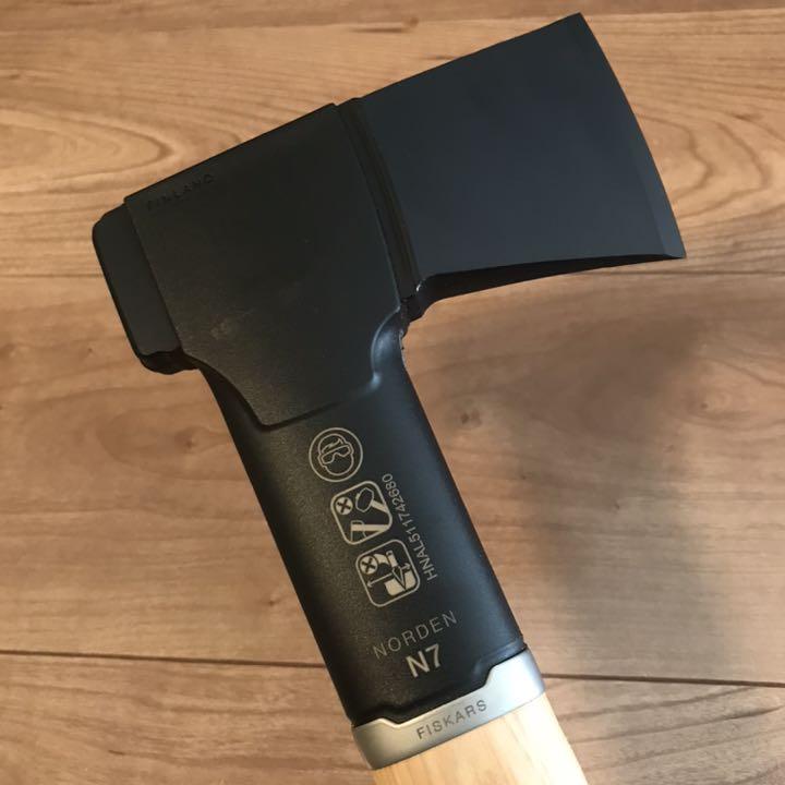 FISKARS フィスカース ノルデンアックス N7 手斧 ハチェット 北欧 斧