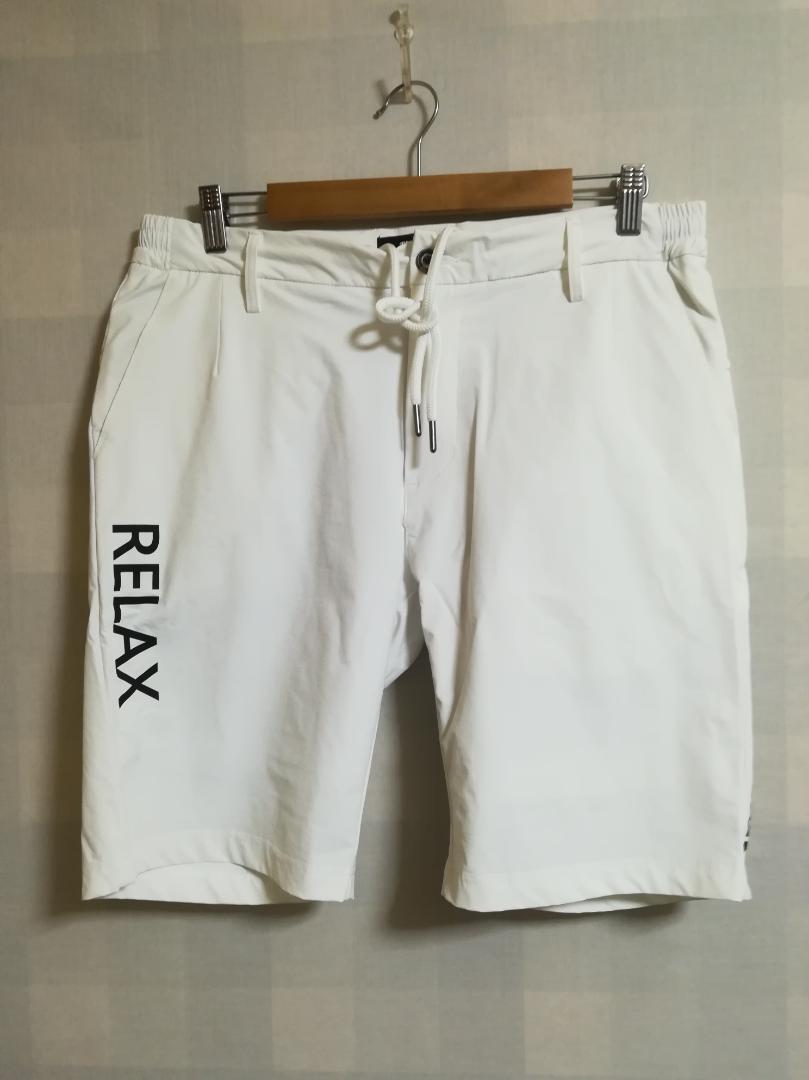 1piu1uguale3 RELAX スーパーストレッチロゴハーフパンツ 白