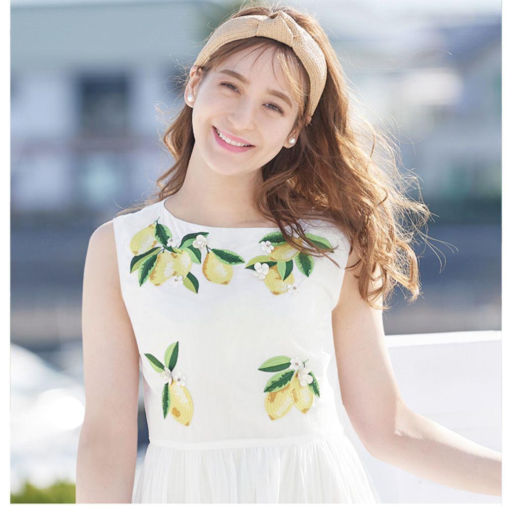 美品chesty 花刺繍ワンピース上品