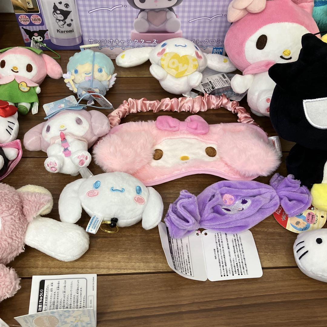 サンリオ　キャラクターグッズ　ぬいぐるみ　マスコット　23個＋おまけ2点