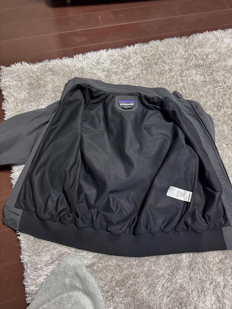 patagonia ナイロンジャケット 黒XS
