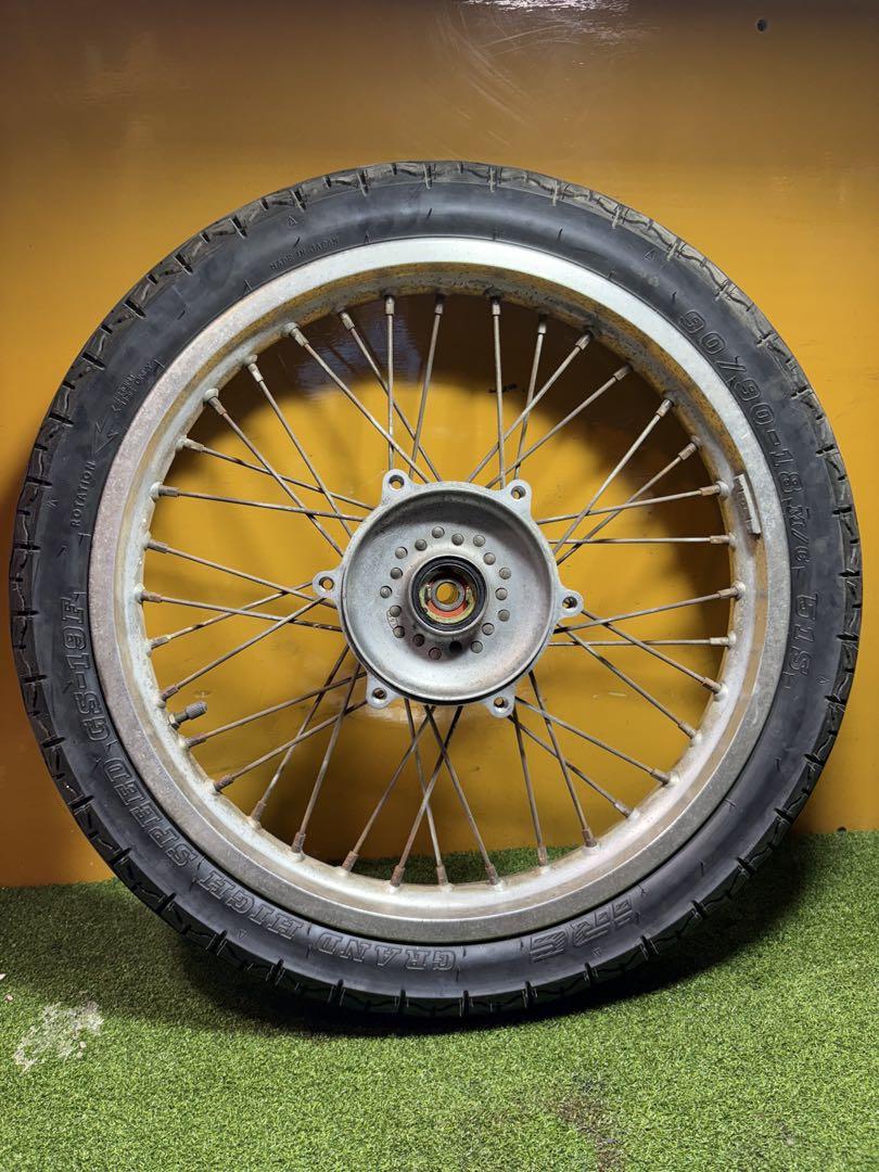 GB250 フロントホイール　スポーク　新品タイヤ