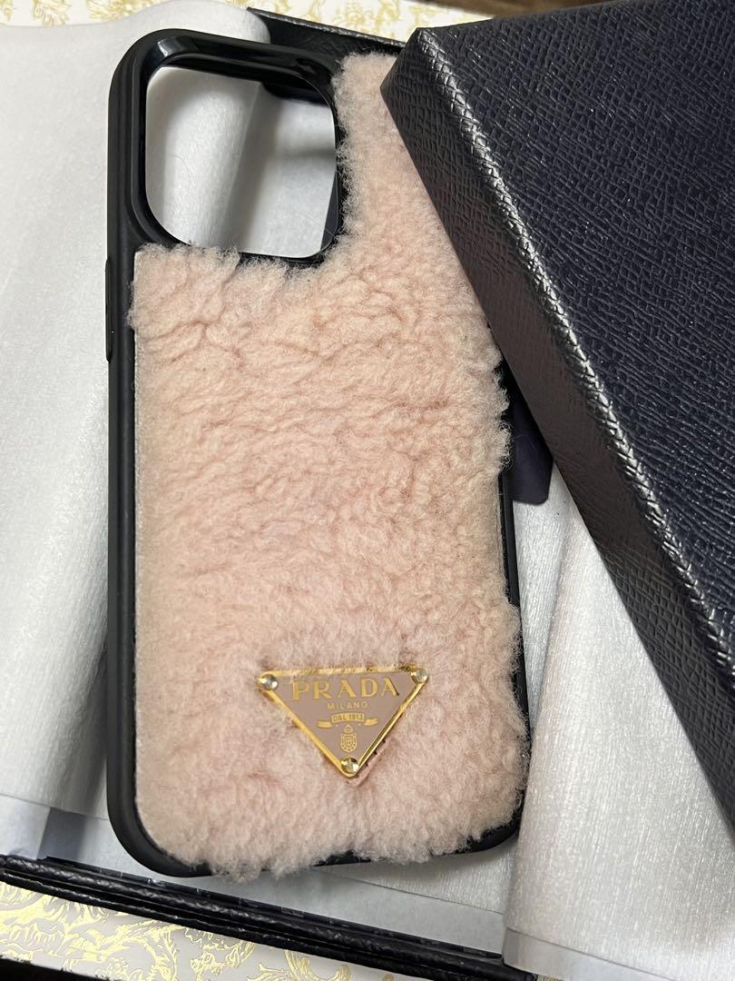PRADA ピンクファー iPhone13pro アイフォンケース 箱付き PRADA ピンクファー iPhone13pro アイフォンケース 箱付き