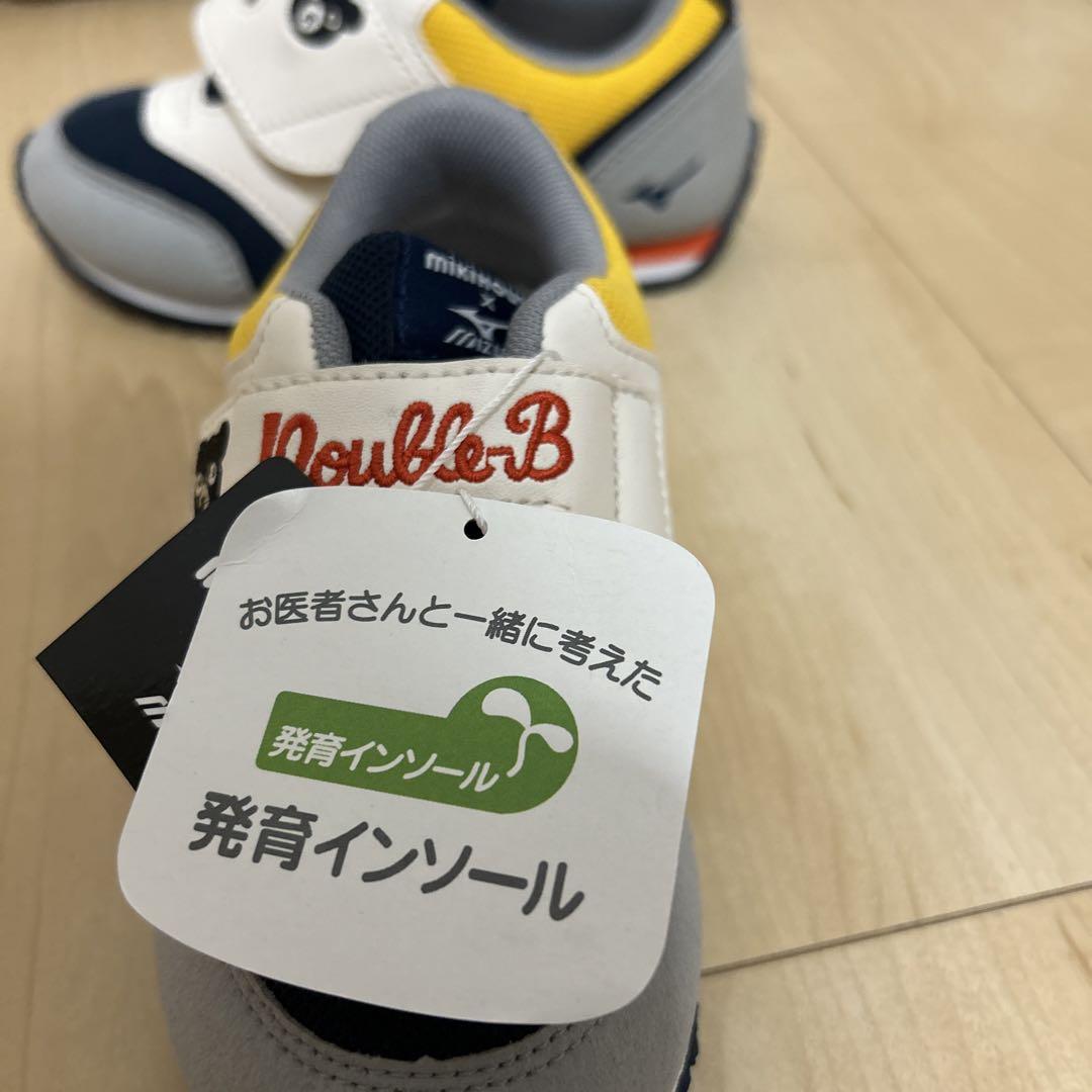 ミキハウス＆ミズノ コラボ キッズシューズ