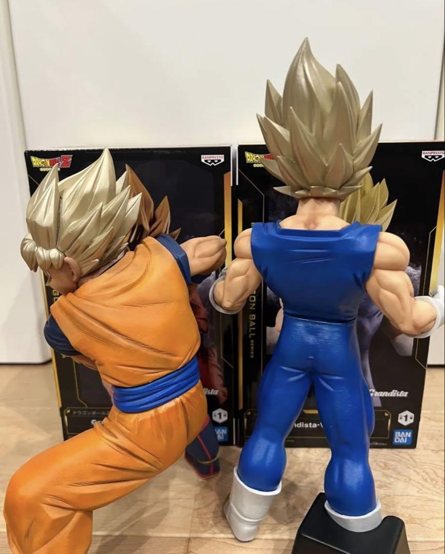 ドラゴンボールフィギュア　グランディスタ　孫悟空　ベジータ