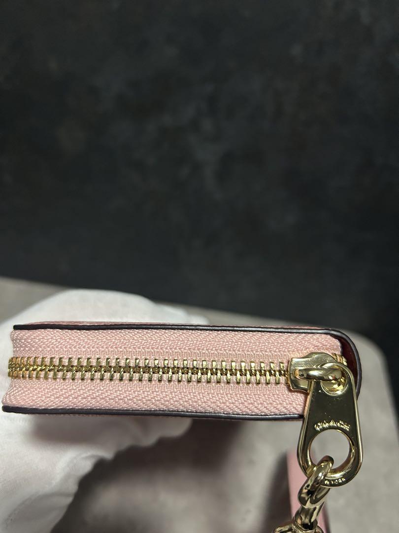 COACH ピンク ロングジップアラウンド・ピンクシグネチャー　『値下げ交渉可』