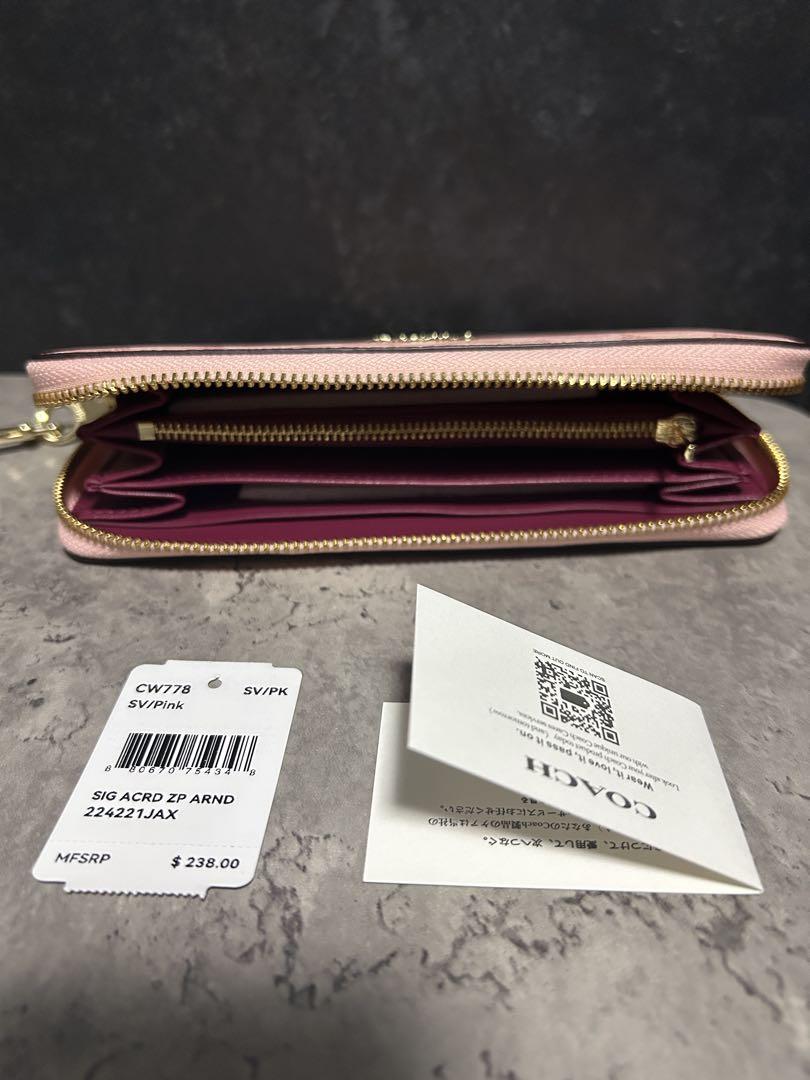 COACH ピンク ロングジップアラウンド・ピンクシグネチャー　『値下げ交渉可』