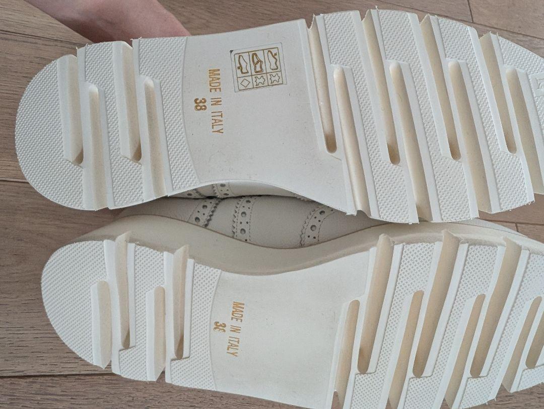 新品未使用 Luca Grossi ルカグロッシ ホワイト 厚底スタッズシューズ