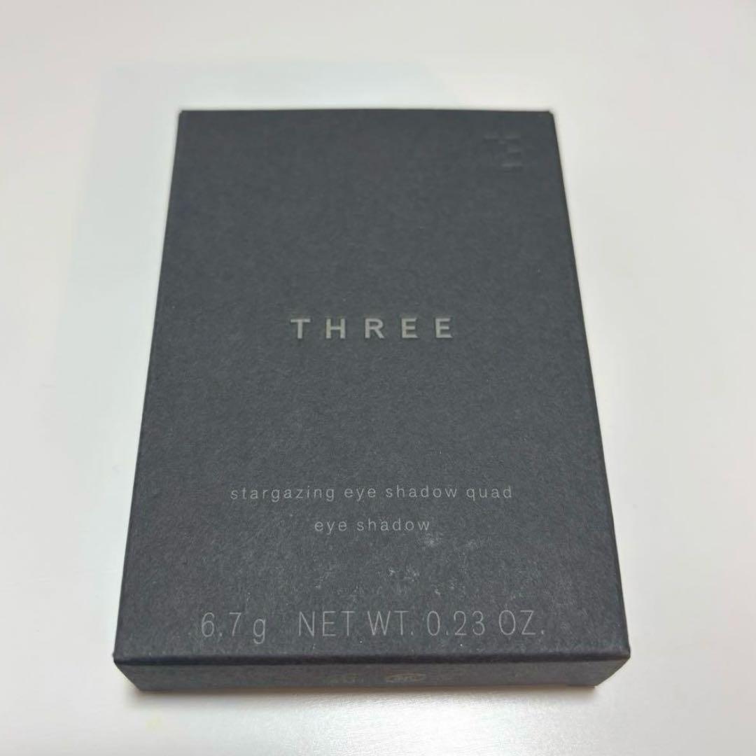 【新品未使用】THREE スターゲージングアイシャドウクアッド 01