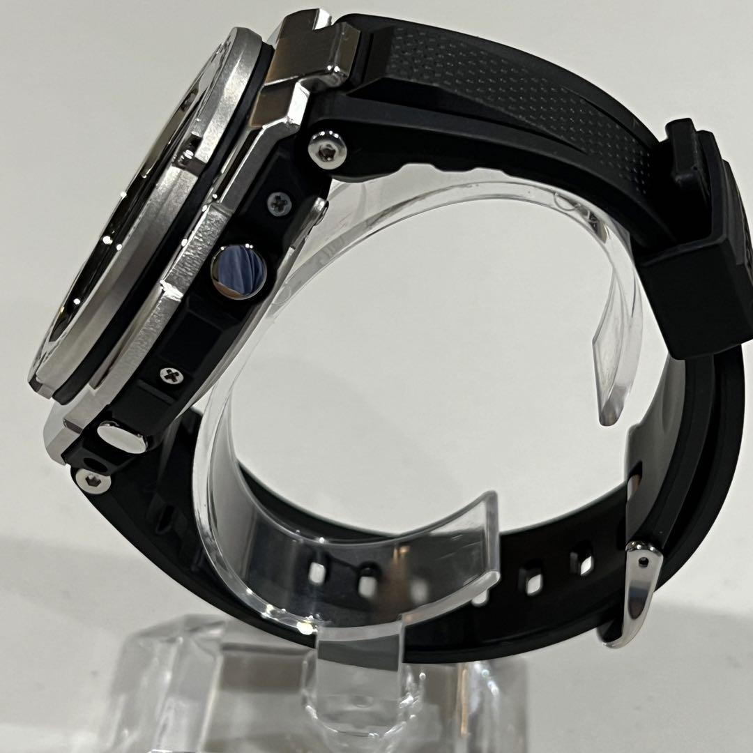 【極美品】CASIO G-SHOCK GST-W110 画像4