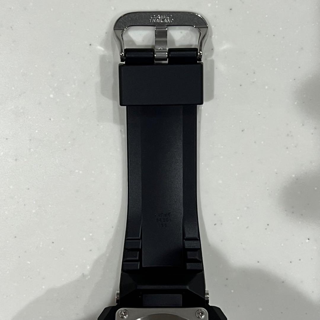 【極美品】CASIO G-SHOCK GST-W110 画像9