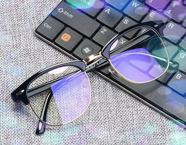 新品 メンズ レディース 眼鏡 芸能人愛用 メガネ 男女兼用 ブラック ゴールド メルカリ 新品 メンズ レディース 眼鏡 芸能人愛用 メガネ 男女兼用 ブラック ゴールド メルカリ