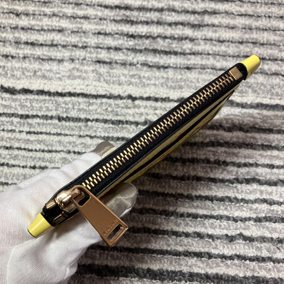 未使用品】ヴェルサーチ ラグレカ マルチコインケース イエロー