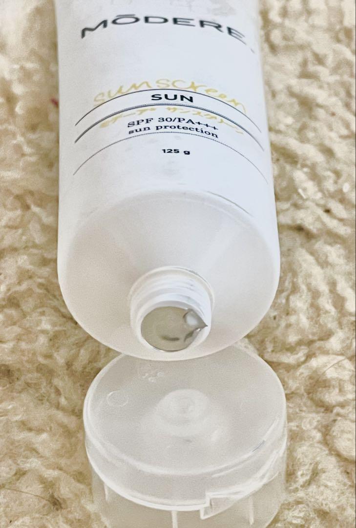 モデーア サンスクリーン 日焼け止め SPF3O PA+++/ウォータープルーフ