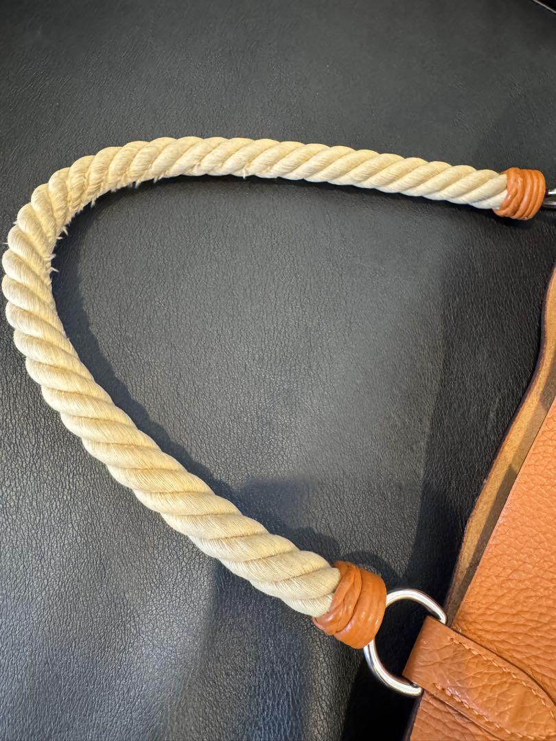 大幅値下中】Hermes エルメス プレオウンド マンジョワール